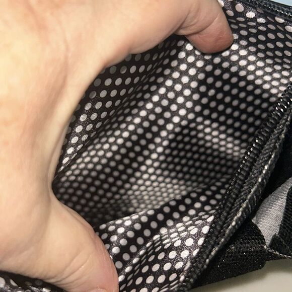 New Vintage black sparkler Caboodles bow wristlet - Picture 5 of 6